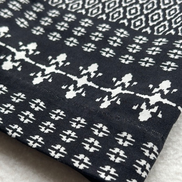 Rafaella Comfort Women's Pull-On Ankle Pant size 10 Black & White Geometric - Picture 14 of 15